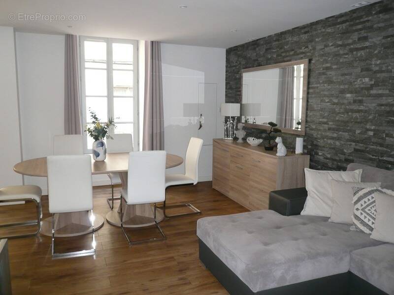 Appartement à COGNAC