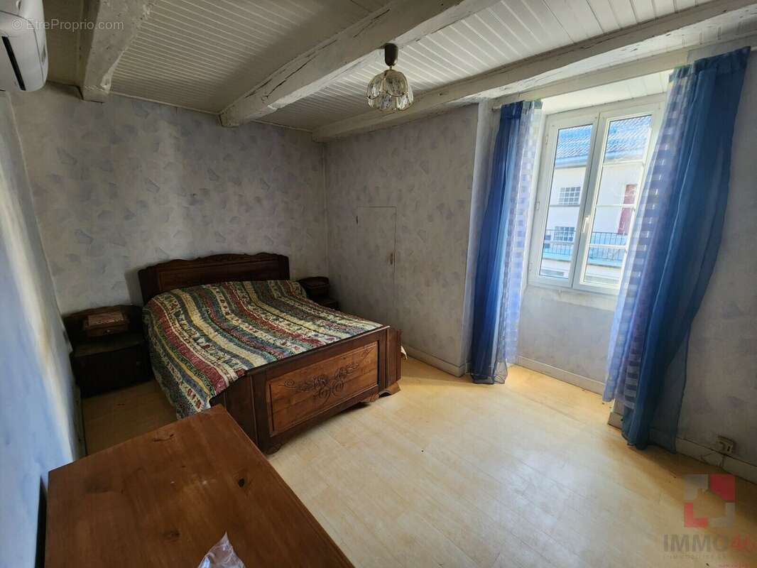 Maison à LUZECH