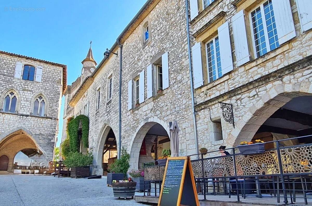 Maison à MONFLANQUIN
