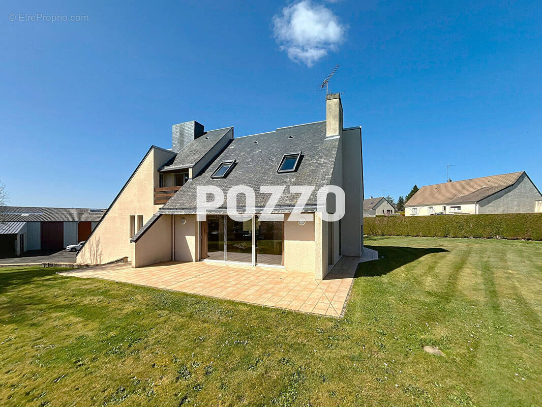Maison à PARIGNY