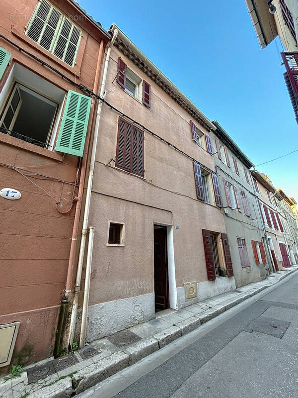 Maison à AUBAGNE