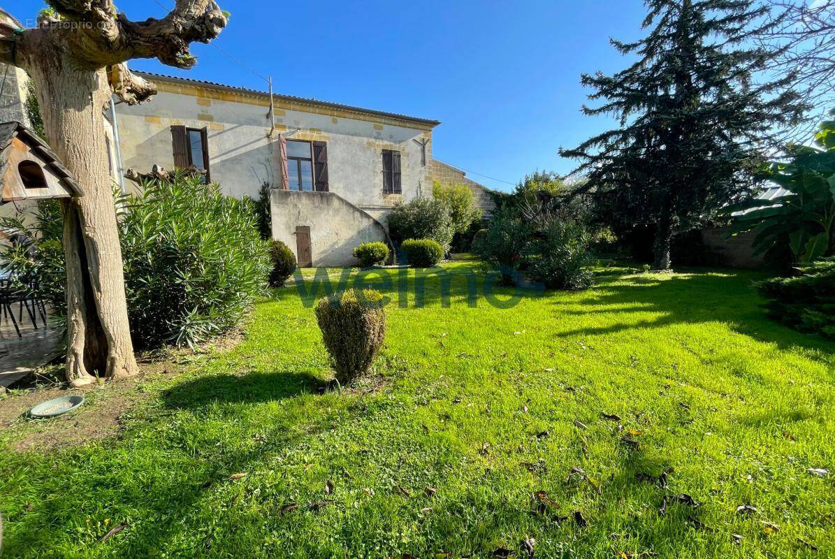 Maison à ISLE-SAINT-GEORGES