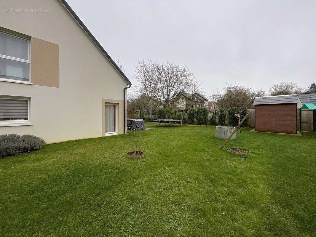 Appartement à ELANCOURT