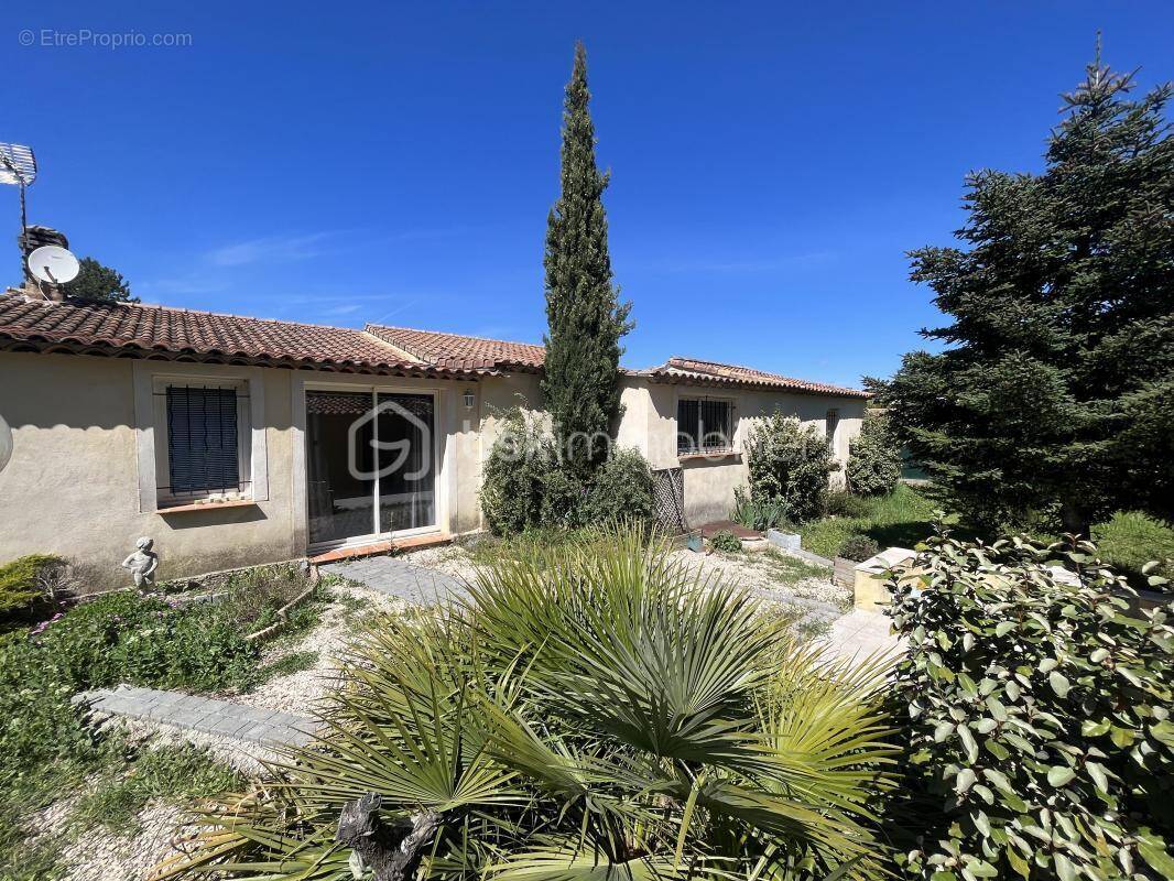 Maison à PERTUIS