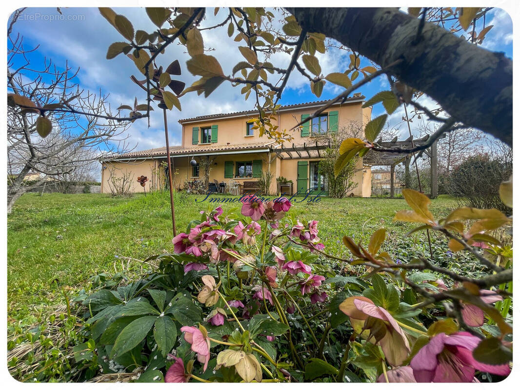 Maison à MARSAC-SUR-L&#039;ISLE