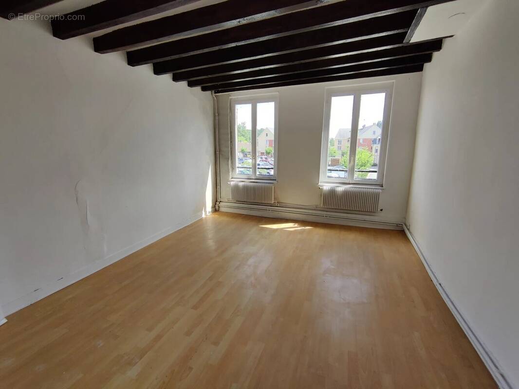Appartement à BRIONNE