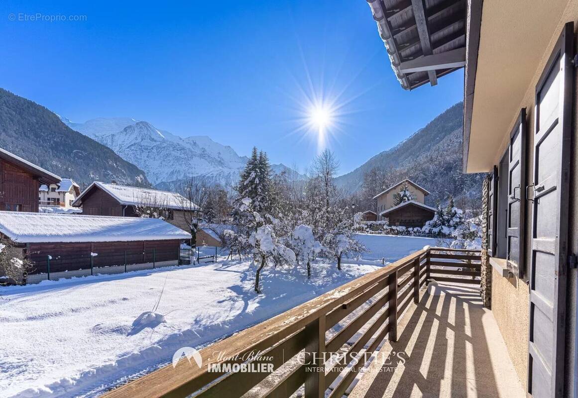 Appartement à LES HOUCHES