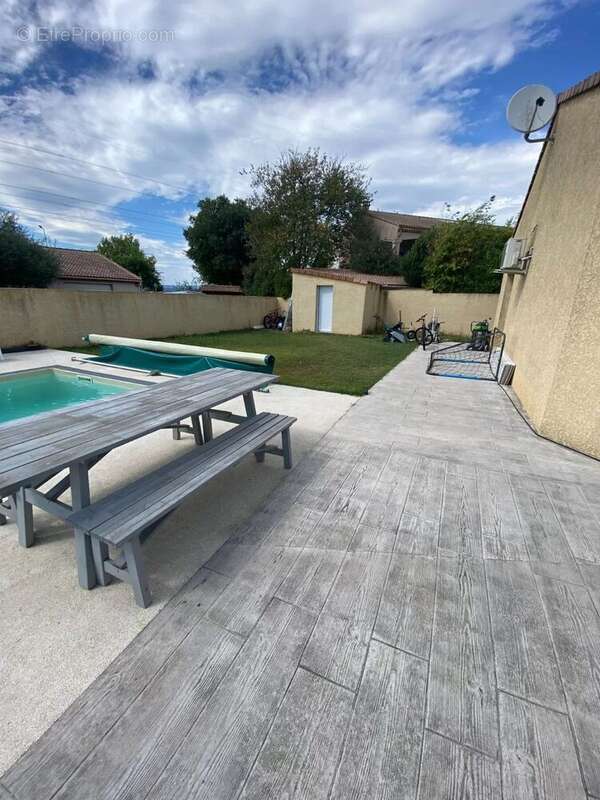 Maison à CHATEAUNEUF-SUR-ISERE