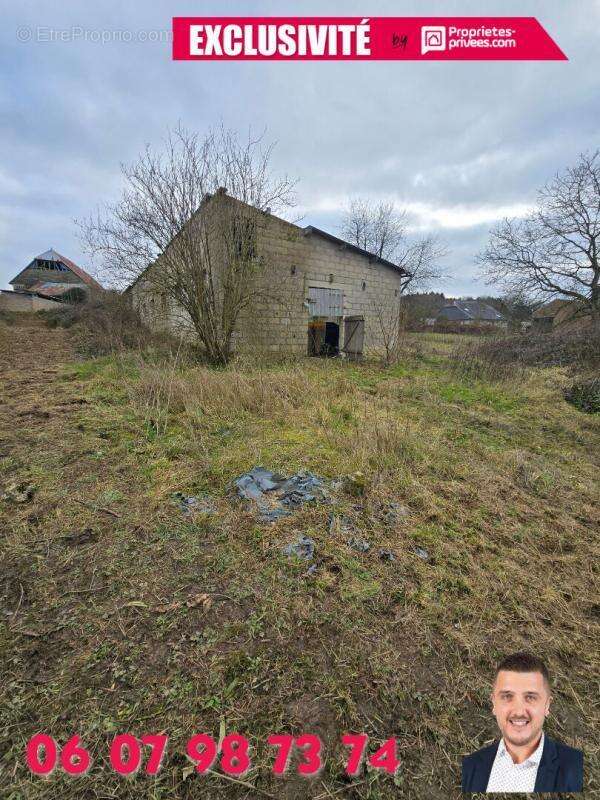 Terrain à VERVINS