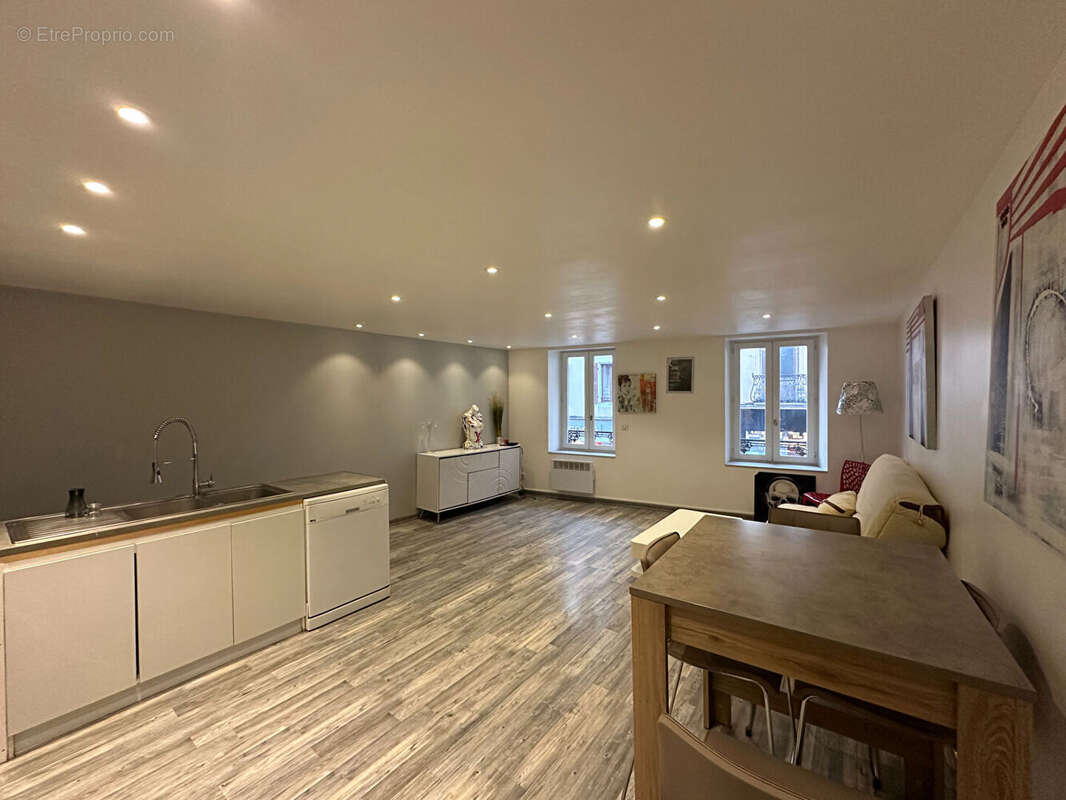 Appartement à ALBERTVILLE