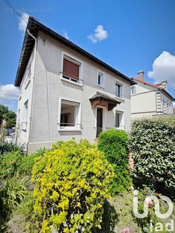 Photo 1 - Maison à AUXERRE