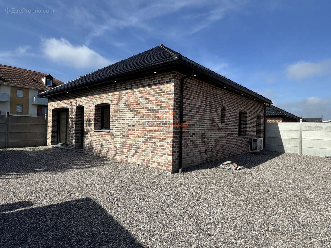 Maison à BEUVRAGES