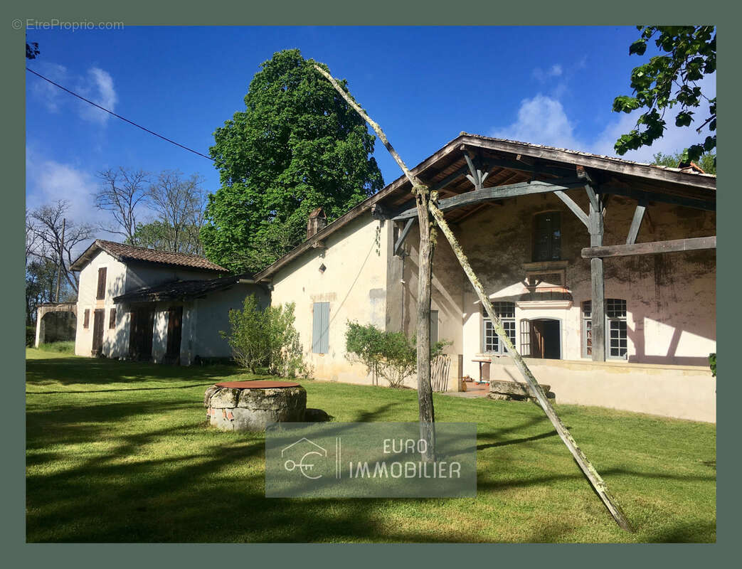 Maison à CAPTIEUX