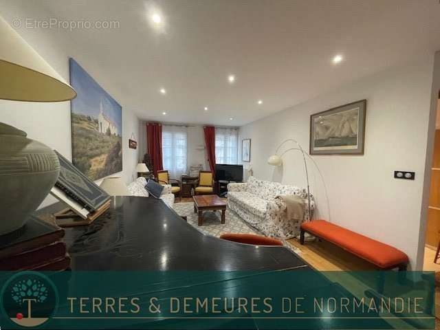Maison à EU