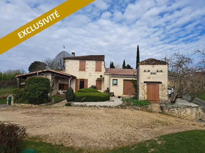 Maison à CADILLAC