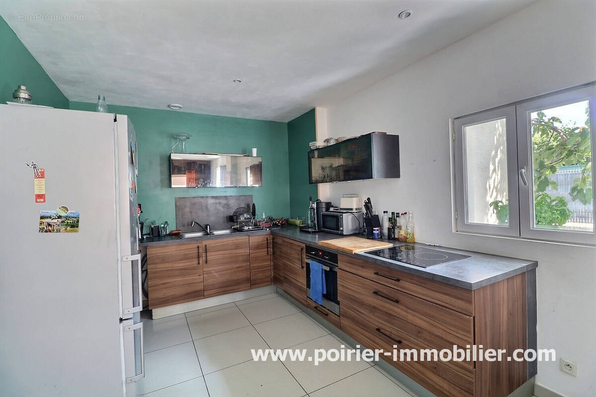 Appartement à DOUVAINE