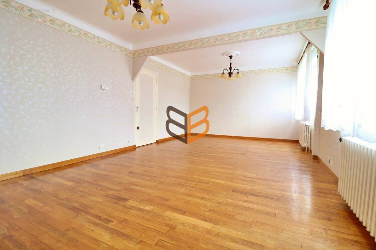 Maison à VILLERUPT