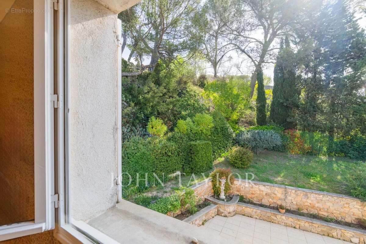 Maison à AIX-EN-PROVENCE
