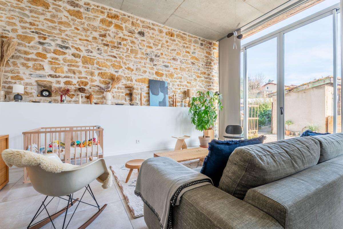 Maison à BULLY