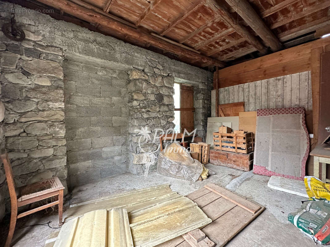 Maison à SAINT-ETIENNE-DE-TINEE