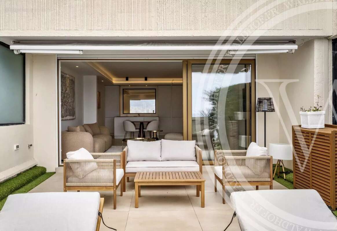 Appartement à ROQUEBRUNE-CAP-MARTIN