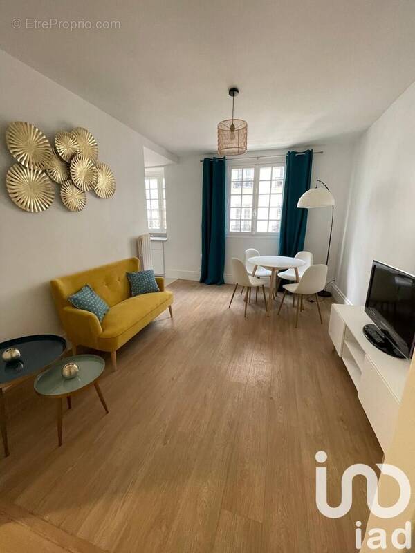 Photo 1 - Appartement à PARIS-7E