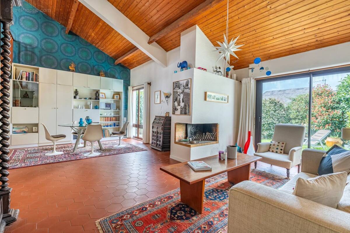 Maison à MARGENCY