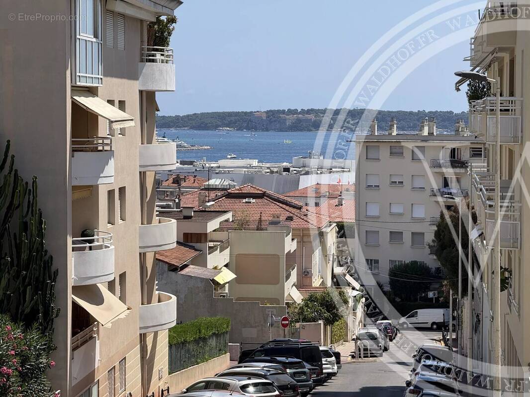 Appartement à CANNES