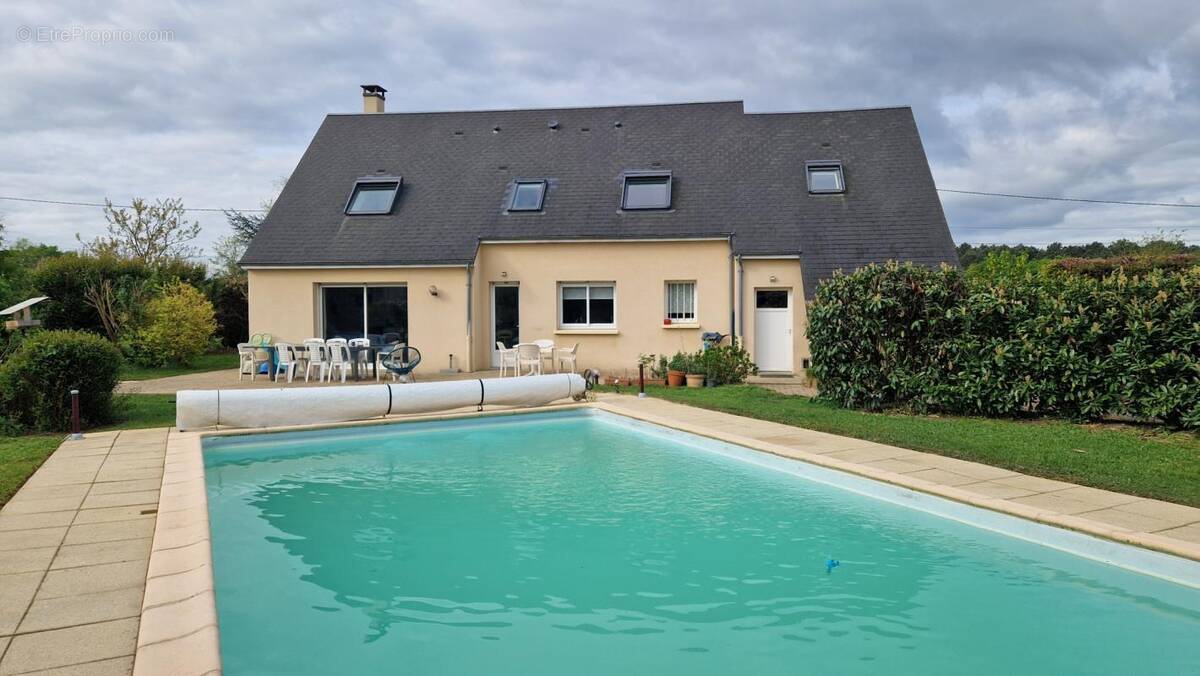 Maison à LA SUZE-SUR-SARTHE