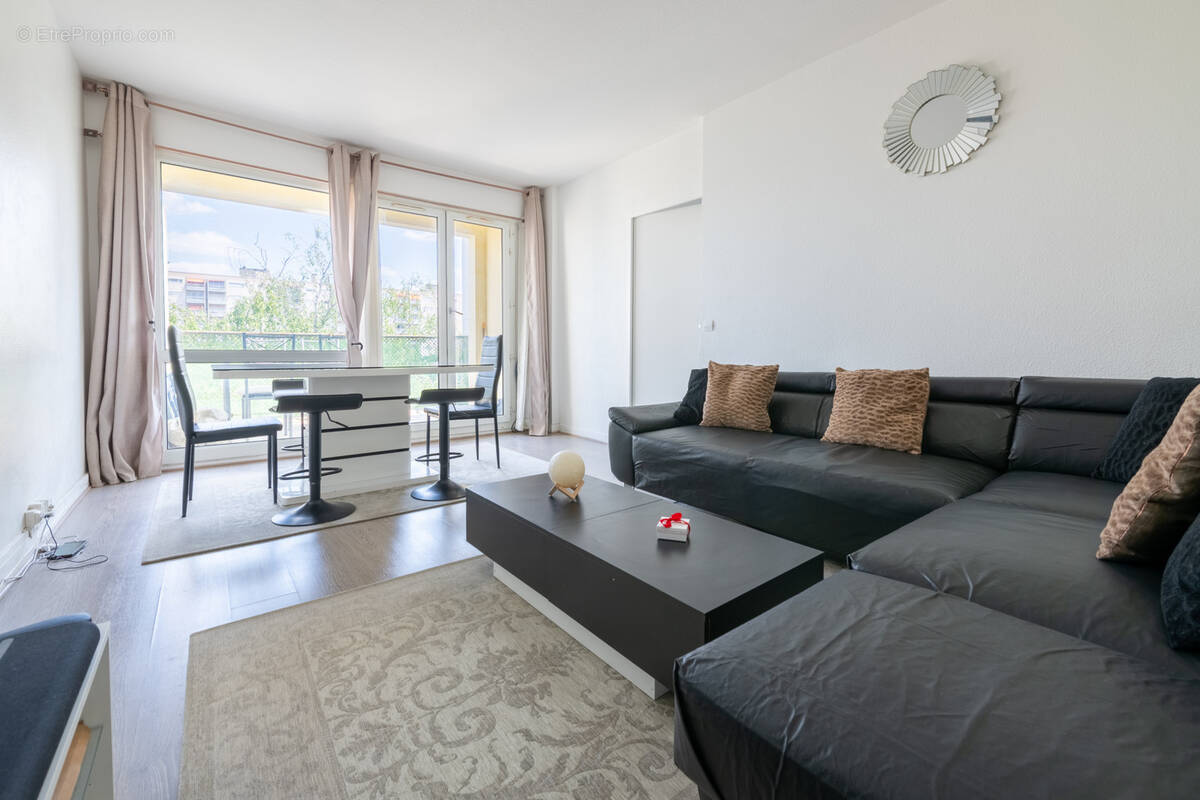Appartement à MASSY