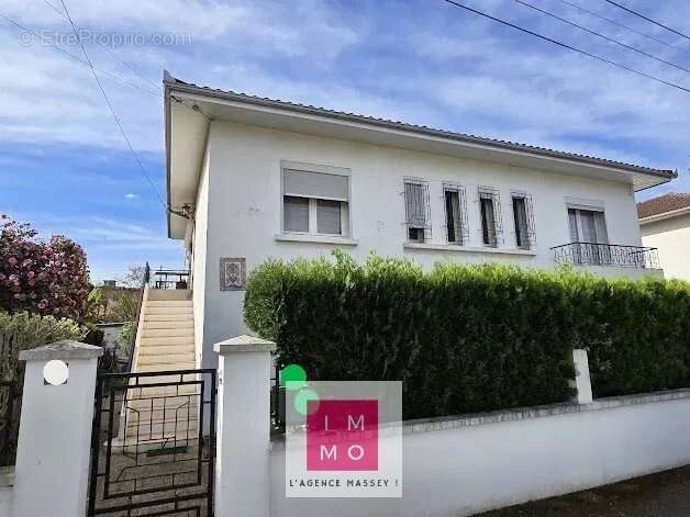 Maison à TARBES