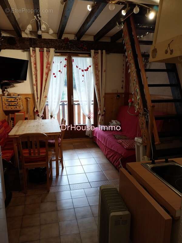 Appartement à LA MORTE