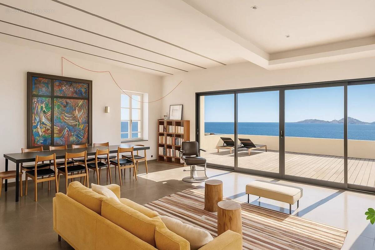 Maison à MARSEILLE-7E
