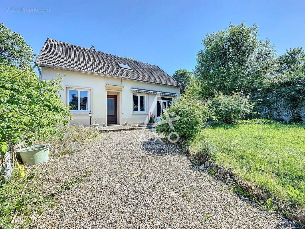 Maison à SENONCHES