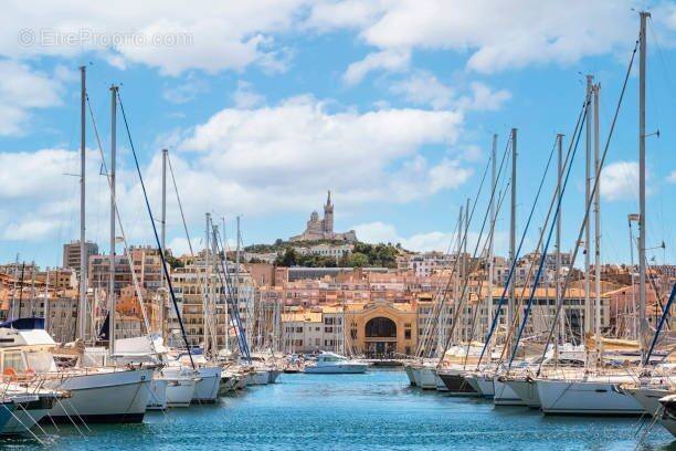 Autre à MARSEILLE-10E