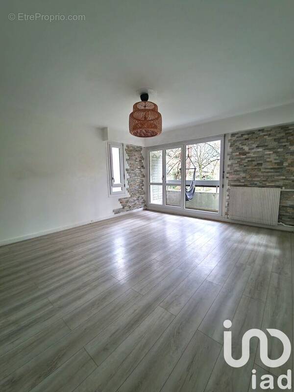 Photo 1 - Appartement à LES ULIS