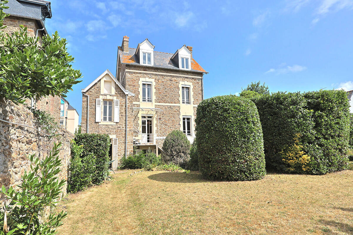 Maison à SAINT-MALO
