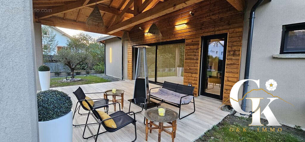 Maison à BRIE-ET-ANGONNES