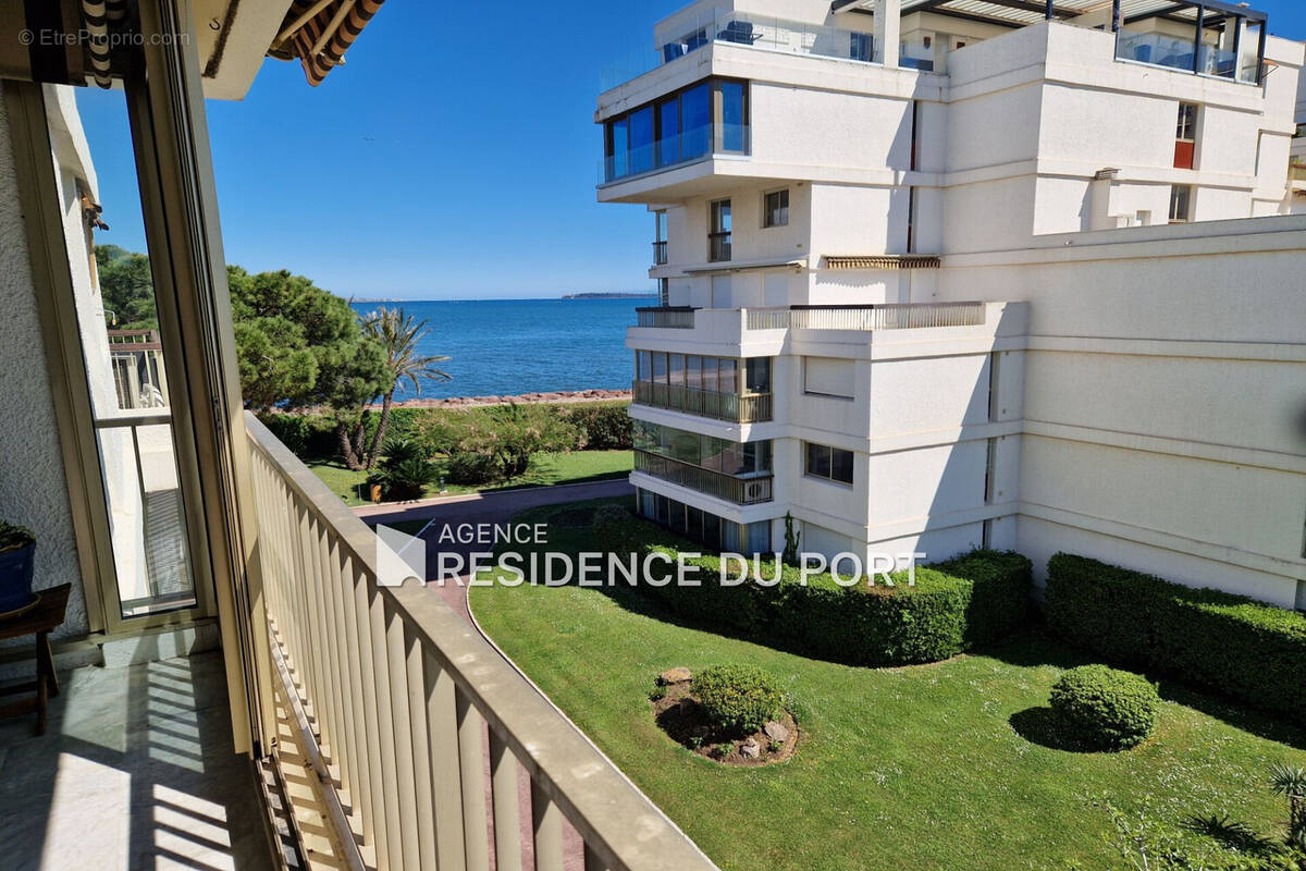 Appartement à MANDELIEU-LA-NAPOULE