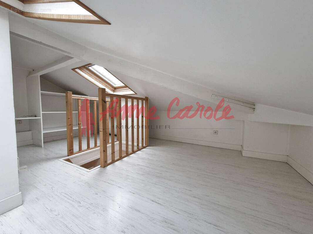 Appartement à FONTENAY-SOUS-BOIS
