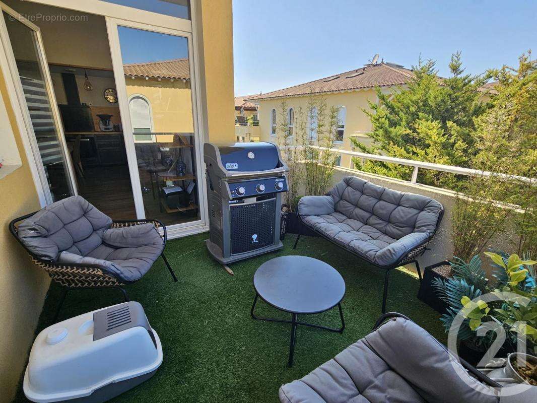 Appartement à LATTES