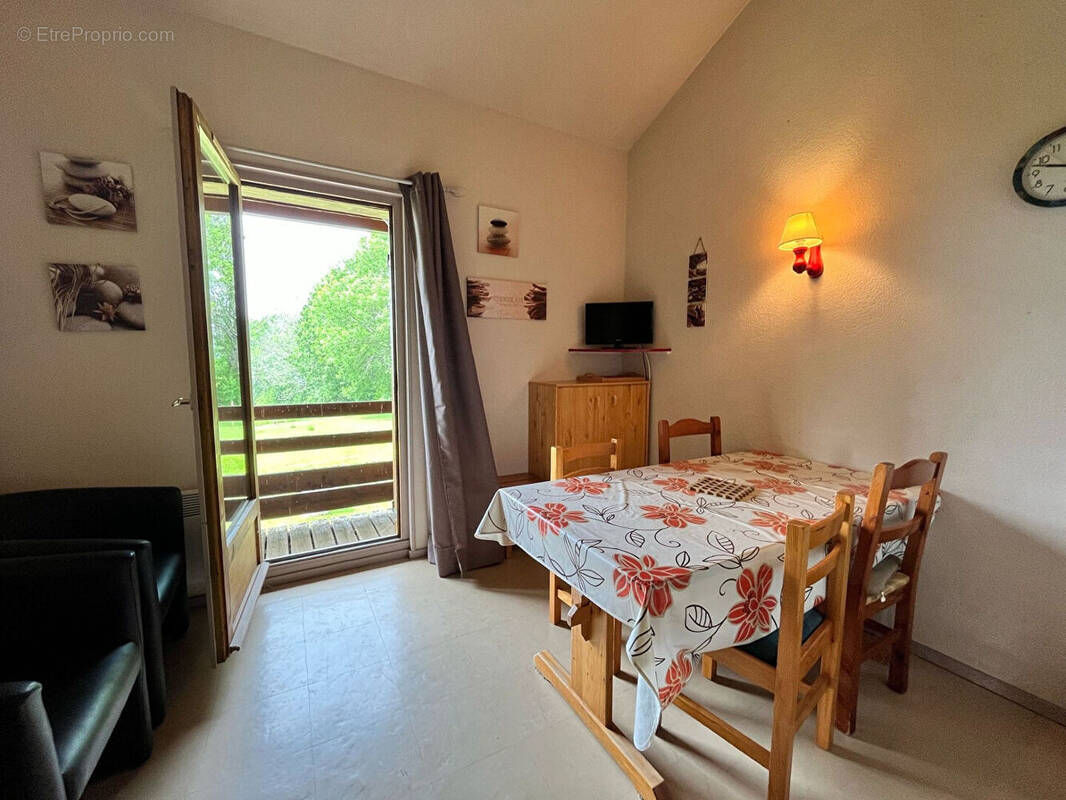 Appartement à FONCINE-LE-HAUT