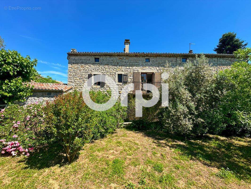 Maison à CHANDOLAS