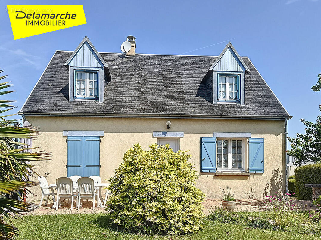 Maison à SAINT-PAIR-SUR-MER