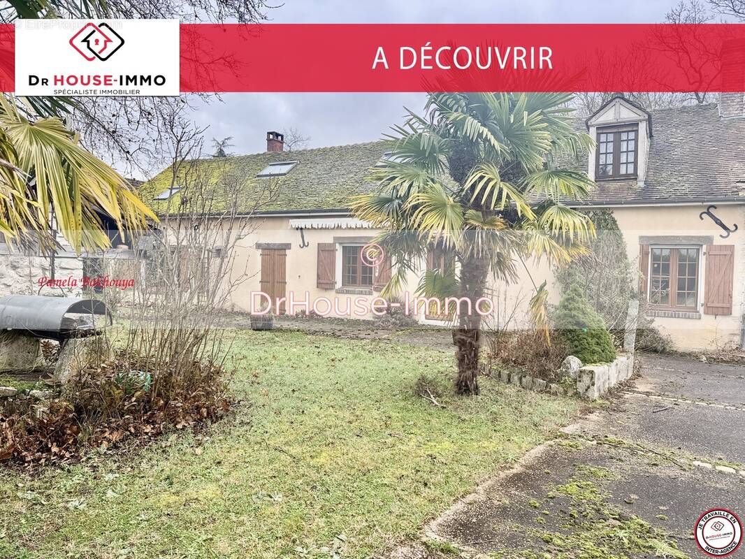 Maison à CORQUILLEROY