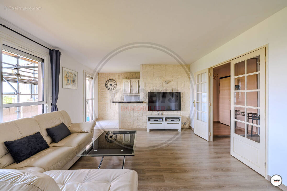 Appartement à LES MUREAUX