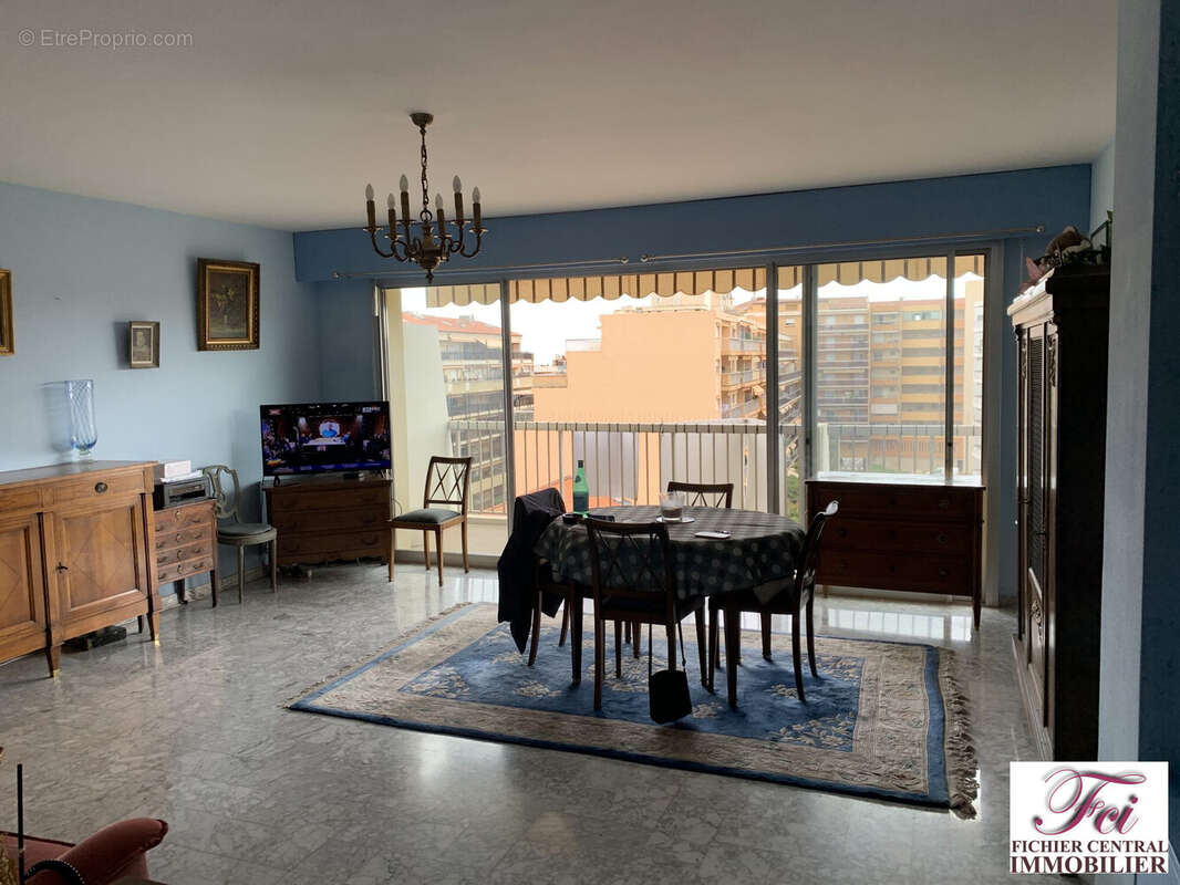 Appartement à MENTON