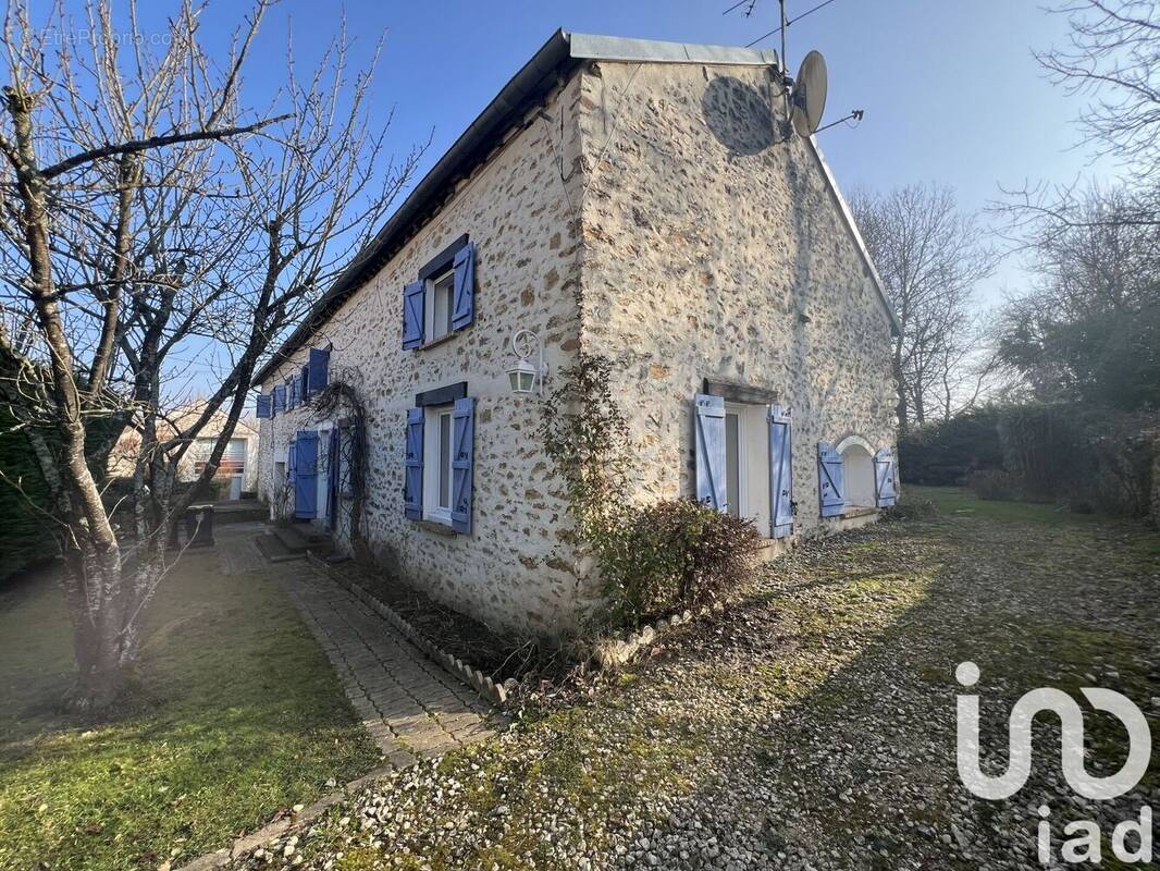Photo 1 - Maison à JOUY-SUR-MORIN