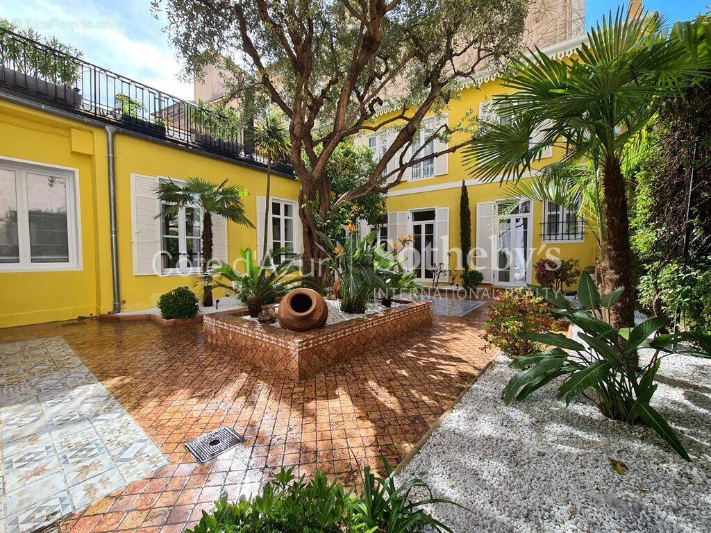 Maison à CANNES