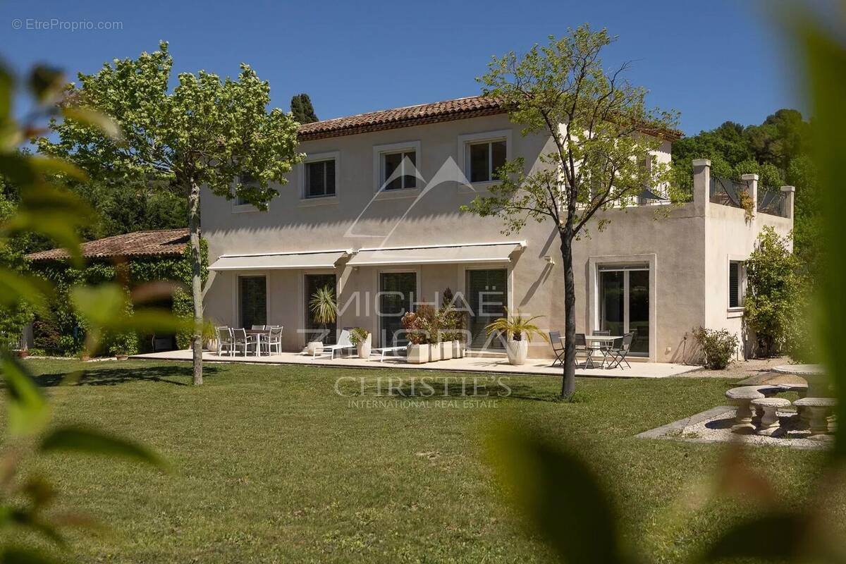 Maison à GRASSE